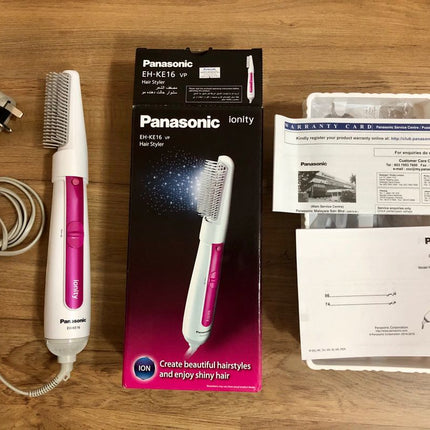 مصفف شعر باناسونيك أيونيتي 4 في 1 مع 4 ملحقات، تقنية الأيونات بقوة 650 واط لشعر ناعم ولامع - أبيض/زهري (EH-KE46VP615)