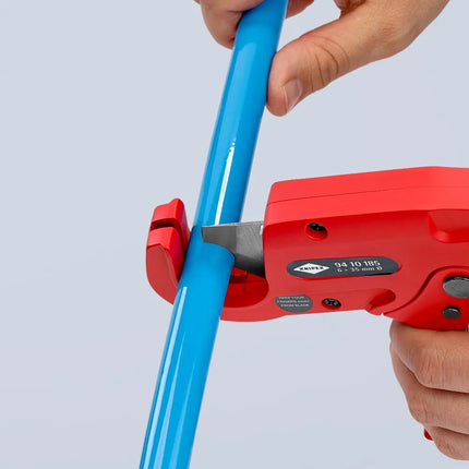 Knipex Pipe Cutter for Plastic Conduit Pipes 6-35mm | 94 10 185