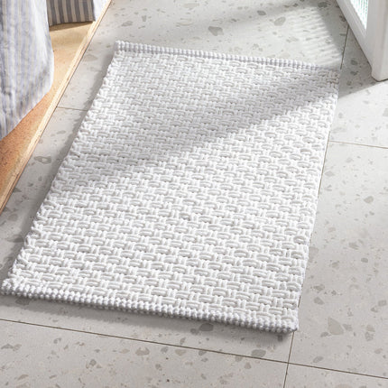 Najac White Bath Mat - Silky Soft Luxury Bathroom Rug