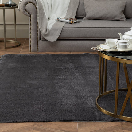 Carol Fringed Carpet in Anthracite - Modern Non-Slip Rug