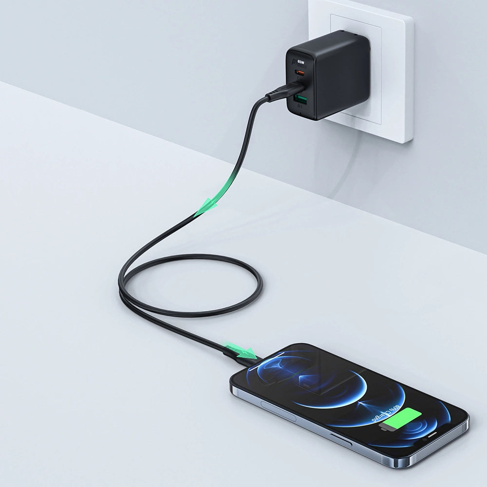 كابل شحن سريع أيس فاست (Acefast C3-01) معتمد من أبل (MFi) من USB-C إلى Lightning، بقوة 30 واط، مصنوع من سبائك الزنك والنايلون المجدول بطول 1.2 متر - متوفر باللونين الأبيض والأسود