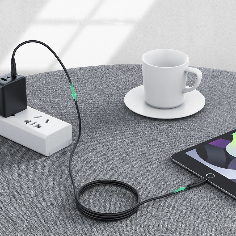 كابل شحن سريع أيس فاست (Acefast C3-01) معتمد من أبل (MFi) من USB-C إلى Lightning، بقوة 30 واط، مصنوع من سبائك الزنك والنايلون المجدول بطول 1.2 متر - متوفر باللونين الأبيض والأسود