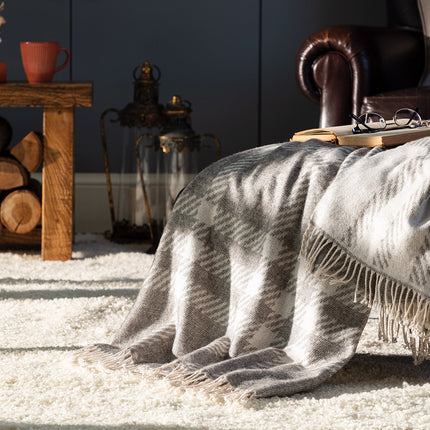 Katriane Gray TV Blanket - Cozy Throw for Living Room